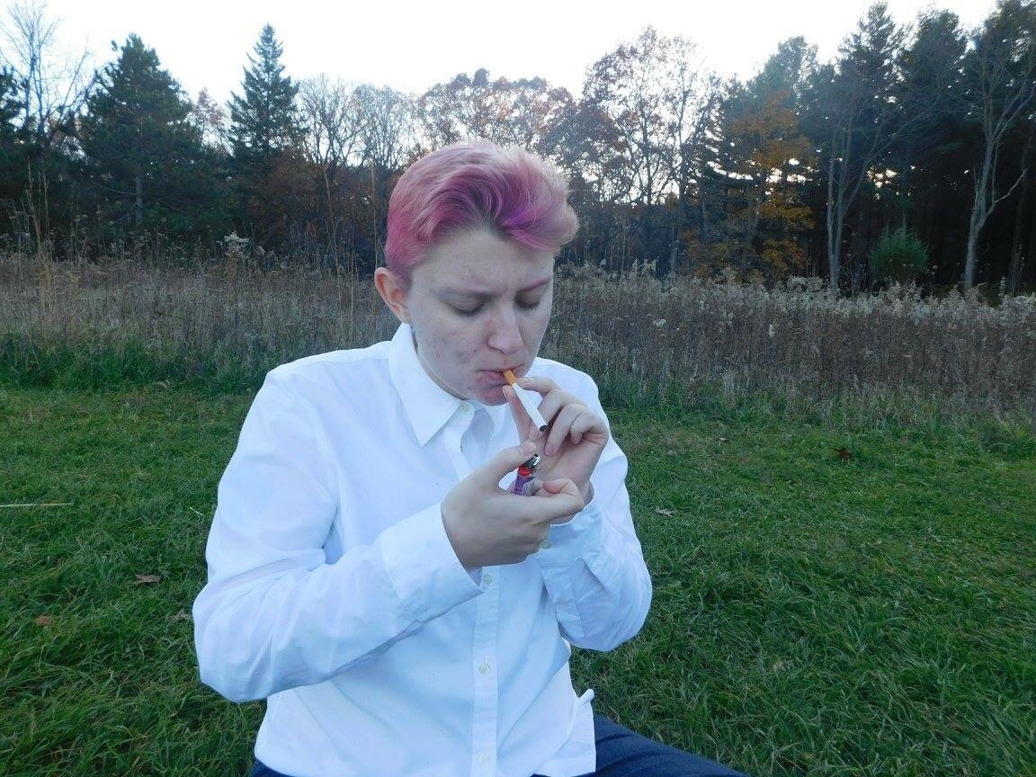 LauraBeckerReal's tweet photo. I wish I had an adult in my life at 19 that would have helped me embrace being a straight tomboy. I had body dysmorphia and was chronically dissociated from my body. Yet, I was heterosexual. WTF? 

I was affirmed as a gay trans man. No, I was a depressed dapper autist. https://t.co/uuhhM1A0xp