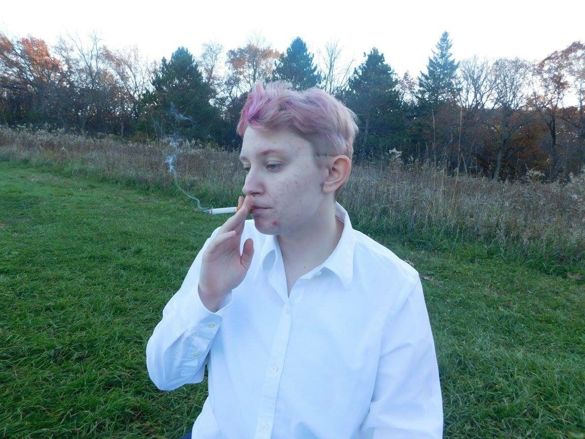 LauraBeckerReal's tweet photo. I wish I had an adult in my life at 19 that would have helped me embrace being a straight tomboy. I had body dysmorphia and was chronically dissociated from my body. Yet, I was heterosexual. WTF? 

I was affirmed as a gay trans man. No, I was a depressed dapper autist. https://t.co/uuhhM1A0xp