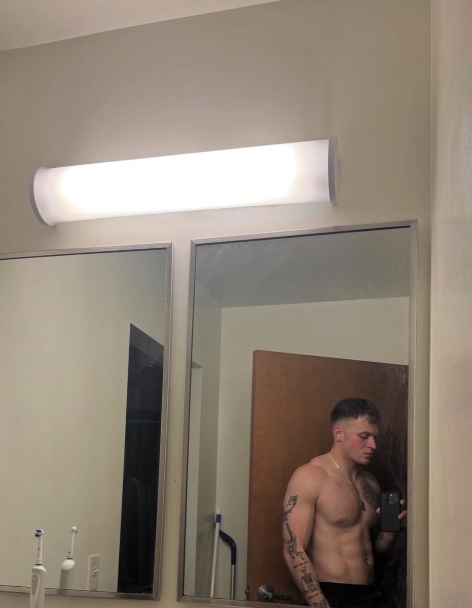 xorsaa's tweet photo. I want good girls in AZ near buckeye :// DMs open #azfreak #azfreaks #buckeye #goodyear #phoenix #azslut #nsfwtwt #arizona #glendale #avondale #tolleson https://t.co/bH5gy5c58z