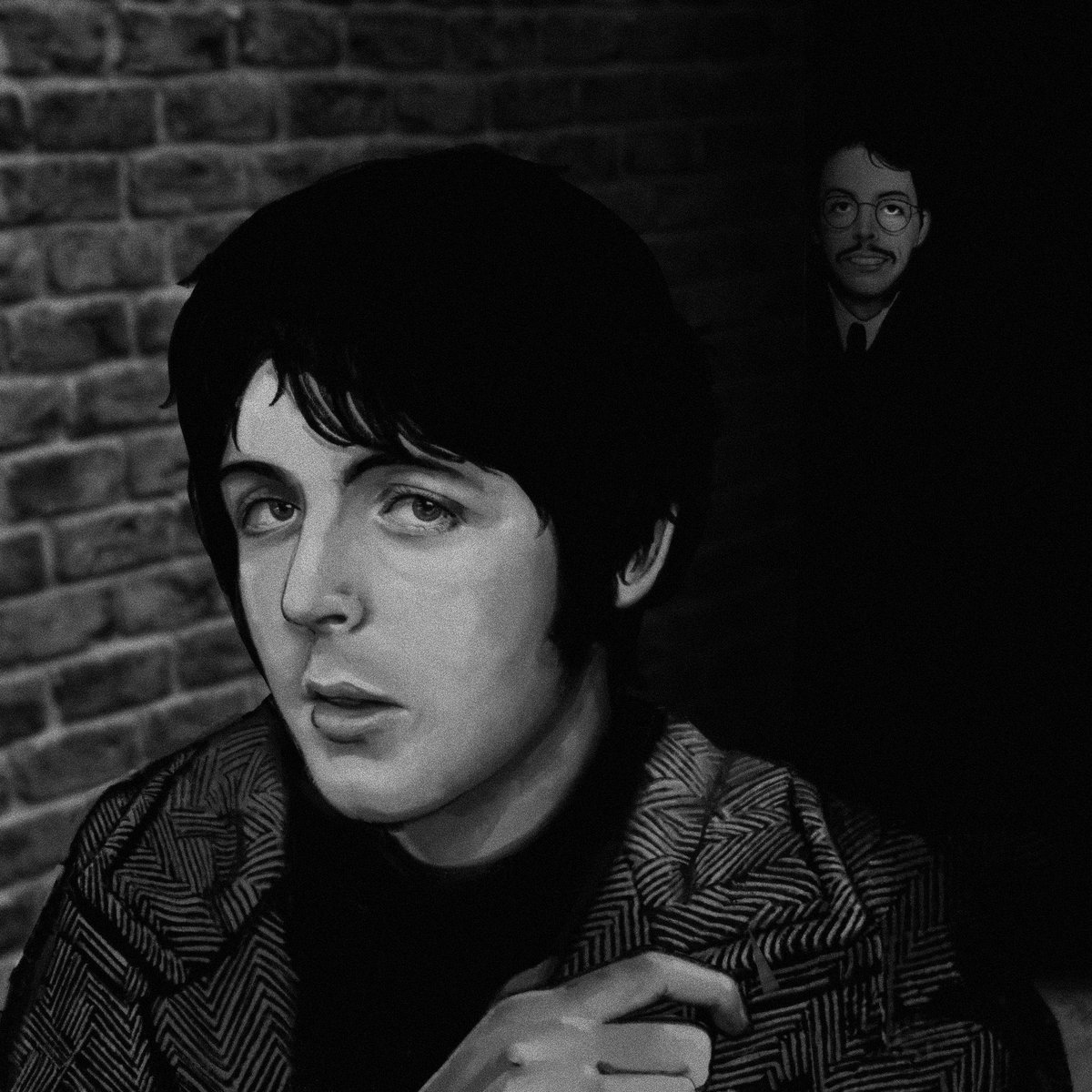 Fenceington's tweet photo. Some call it stalking, I say walking just extremely close behind~
[#thebeatles ] https://t.co/OMHp1zuoGg