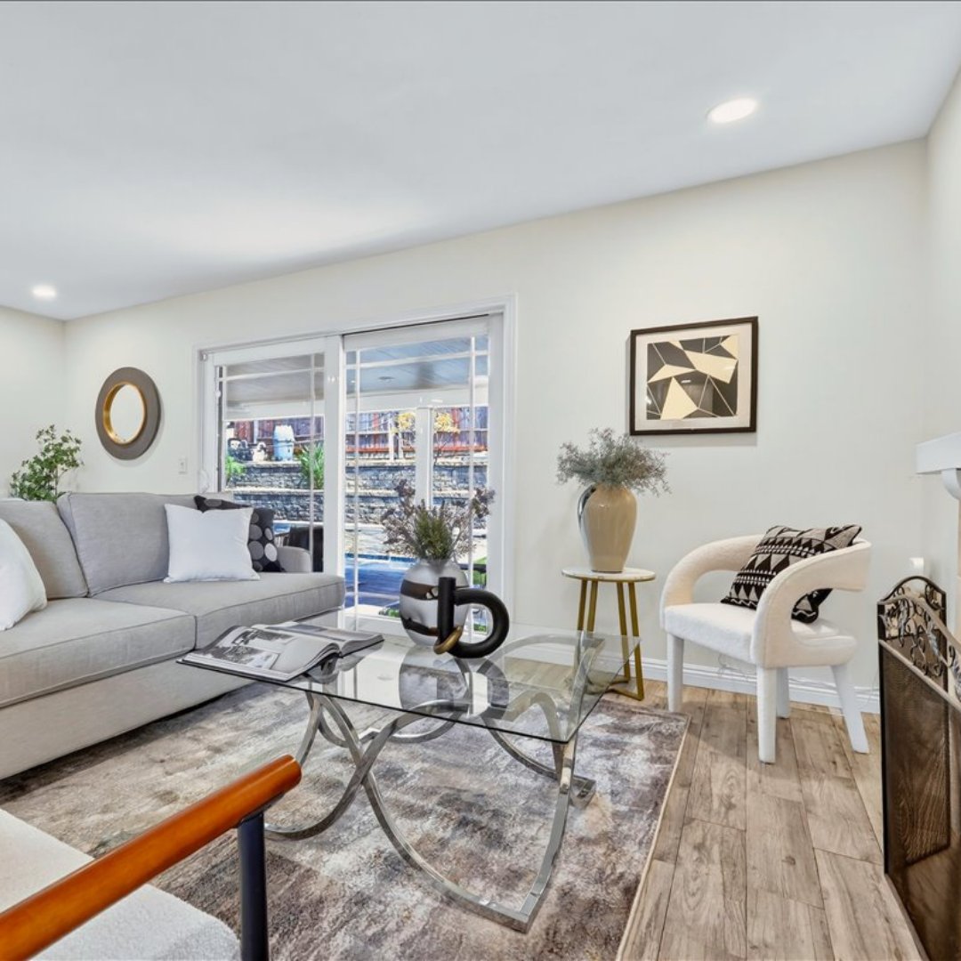 ProRealtorJoe's tweet photo. 🤩 Just listed!
📍16016 Whitespring Drive, Whittier, 90604
https://t.co/EHhn9SGZuq
#ProRealtorJoe #JoeBereczki #JoetheCaliRealtor #whittier #lamirada #yorbalinda #lahabra #brea #fullerton #placentia #anaheim #anaheimhills #buenapark #la #oc #orangecounty #orange https://t.co/BAHZxxTLNQ