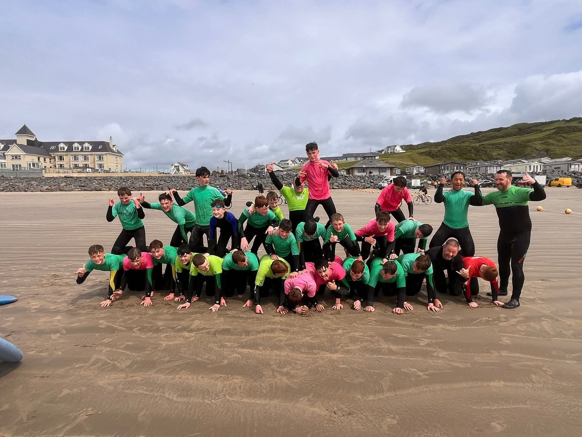 COSRugbyClub's tweet photo. Our U13 &amp; 14’s had an end of season team day out last Saturday. Surfing a@ Rossnowlagh, meal in the Holyrood Bundoran, followed by bowling &amp; some free time. A bit of fun and team bonding after their dedication &amp; hard work all season. 

Enjoy the Summer break! 🖤💛🏉 https://t.co/KmNEeOhgpq