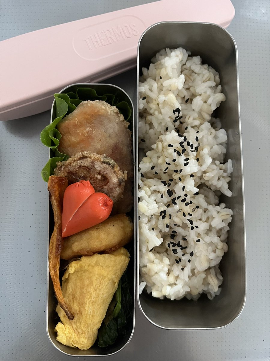 Obasan0141's tweet photo. #hakoyabento #lala弁当 #THERMOS #スリム弁当箱 #高校生弁当 #弁当記録 #お弁当作り楽しもう部 https://t.co/xz4Kejwess