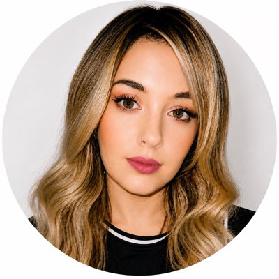 LauraAxon4's tweet photo. #NewProfilePic https://t.co/LtZlVVOVKa