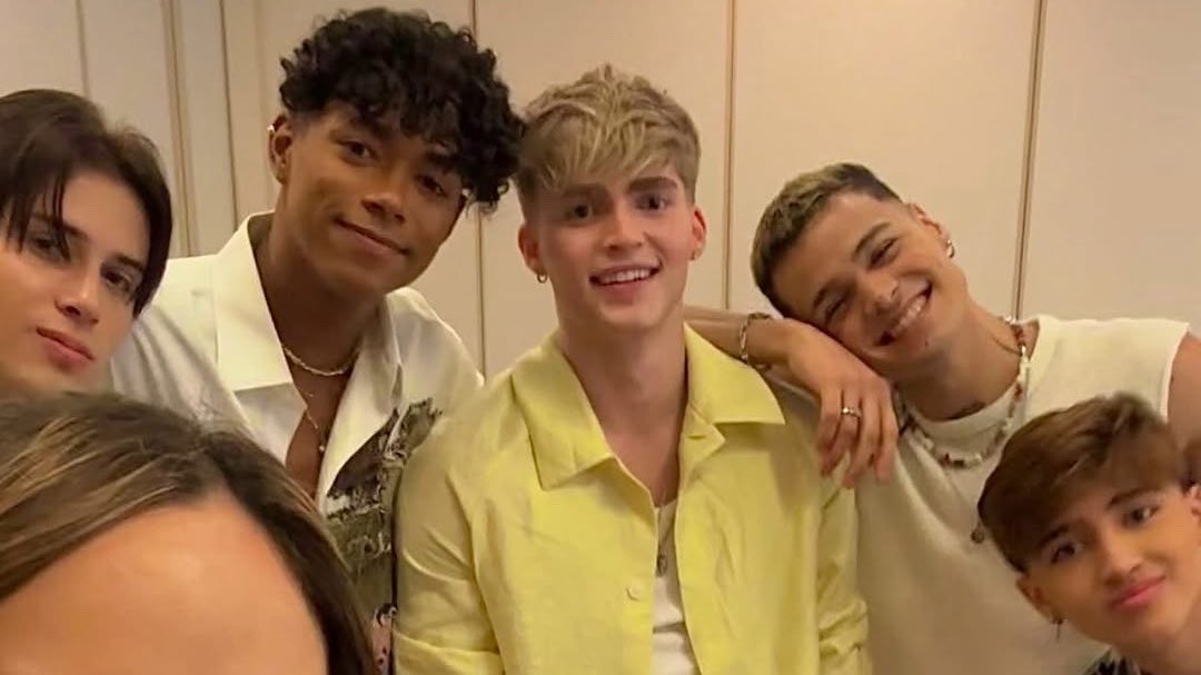 caamps_'s tweet photo. mis bbs https://t.co/qkxAin6WxB