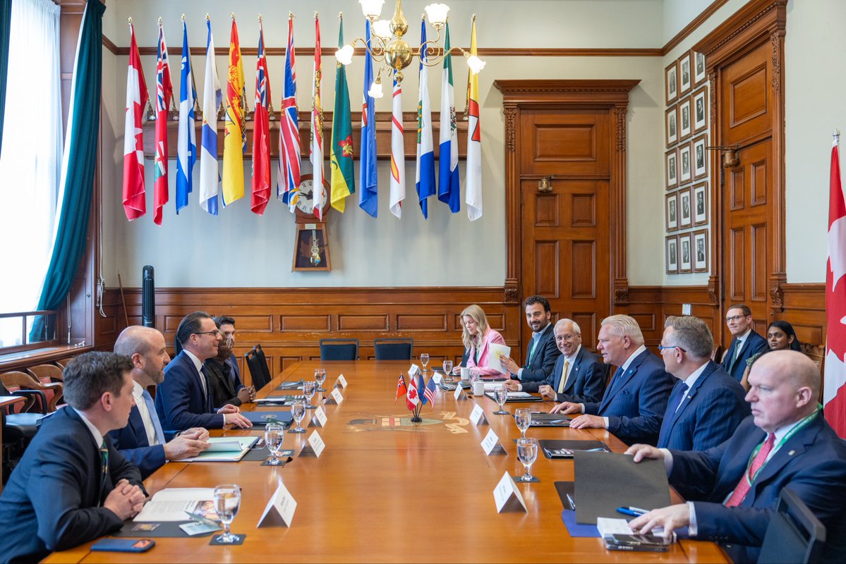 fordnation's tweet photo. I welcomed @GovernorShapiro of Pennsylvania to Queen’s Park today to sign an historic agreement that will increase cross-border cooperation and trade, leverage Ontario’s expertise in nuclear energy, critical minerals and more.

Working together, we’re protecting workers and creating jobs on both sides of the border.

https://t.co/X1lDXvk81r