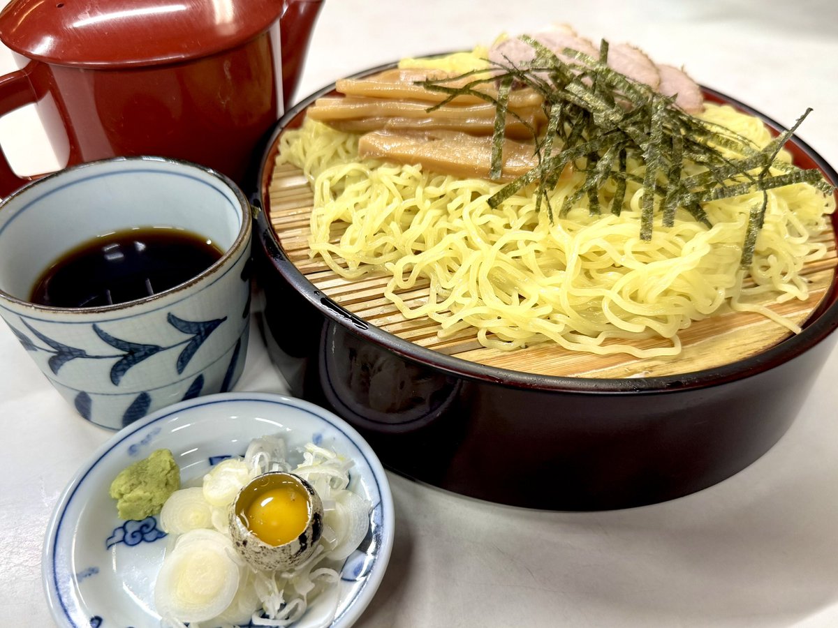 ekiaka's tweet photo. ざる中華も美味かった
まさに

そうそう、これでいいんだよ！

な一杯

カツカレーも美味しそうだったなー

都内にはこういうお店がないんだよね
羨ましいぞ、秋田 https://t.co/s0qdhIRCve