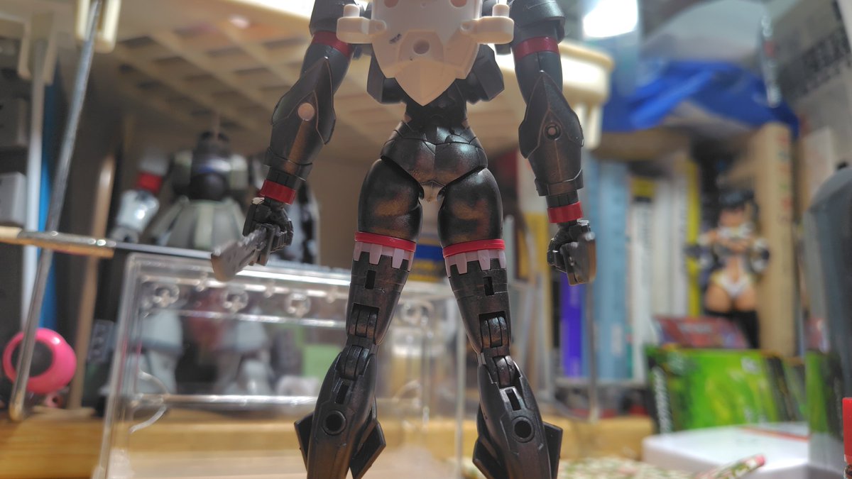 Yatori_Razen's tweet photo. 【ストームイコライザー】
ジョブ：アサシン(Class I)
エレメント：水
所属：傭兵集団「ストーム」

敵性勢力の指揮系統を破壊する致命の刃。

#30MF
#30MF冒険者名簿 https://t.co/AF3hi50kN5