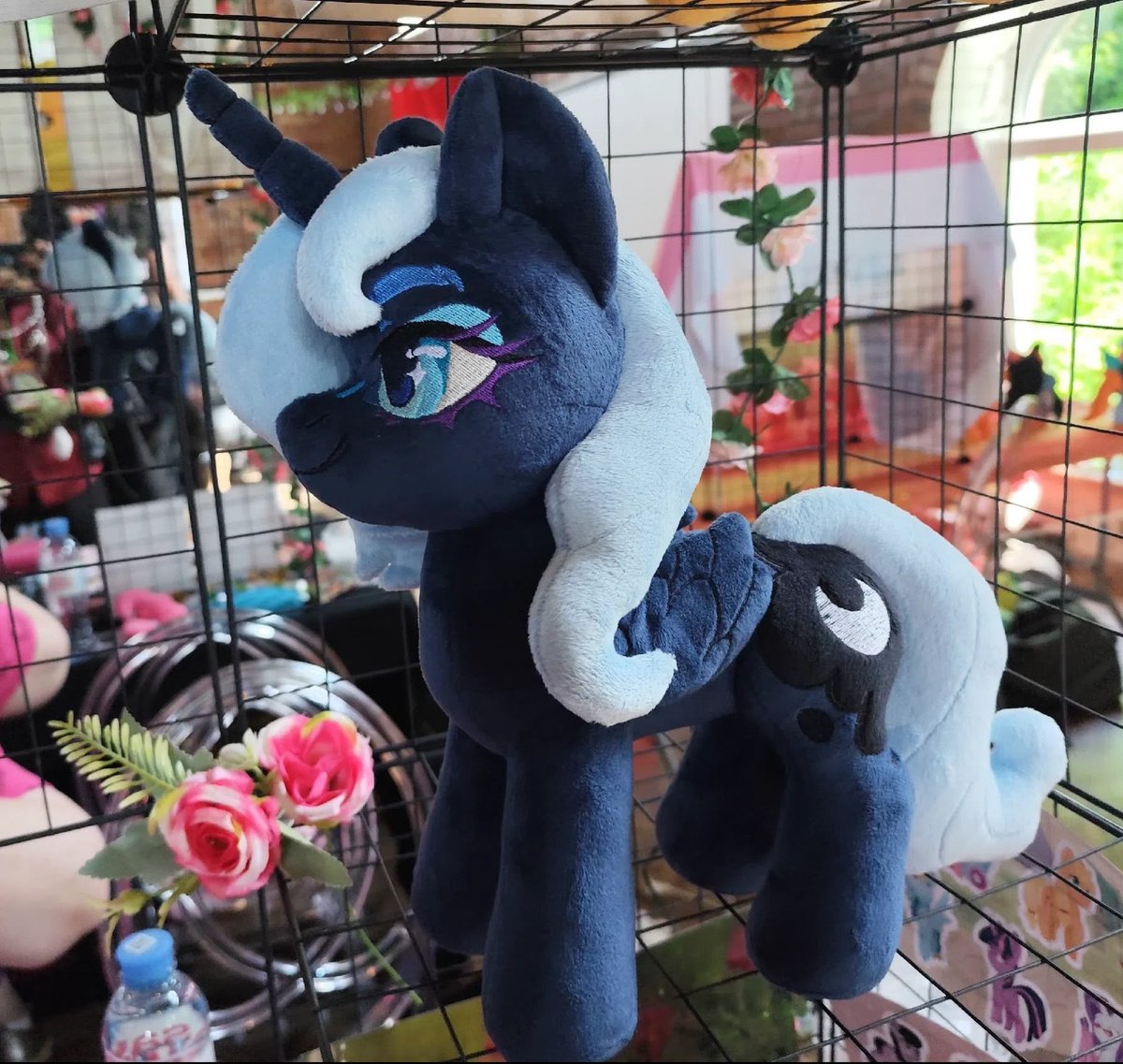 Golt_Elint's tweet photo. plush Princess Luna!! (30 cm/12 inches high)

#mlp #plush #crafts #princcesluna https://t.co/pqcGcaiwUh