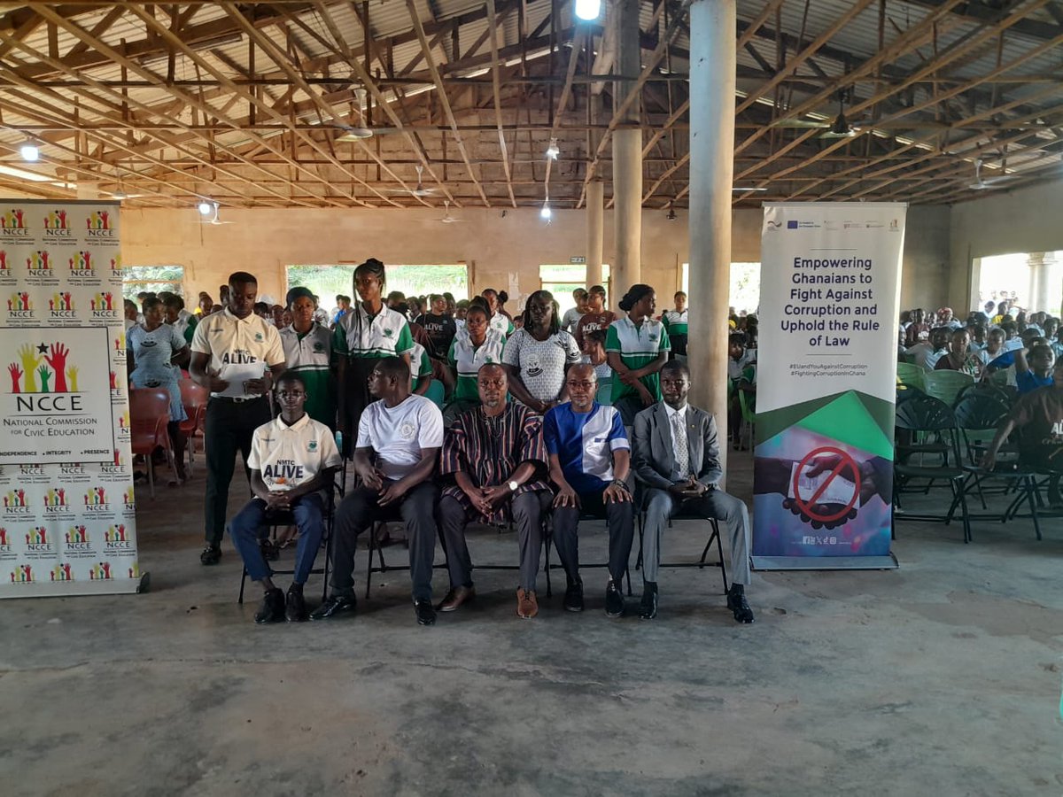 nccegh's tweet photo. NCCE Western North engaged members of the Civic Education Club of Sefwi Wiawso Nursing Training College on accountability, transparency, the rule of law and the fight against corruption under the PAIReD project, supported by GIZ, the EU and other partners. #NCCE #PAIReD #nccegh https://t.co/VMhIkvdQ0T