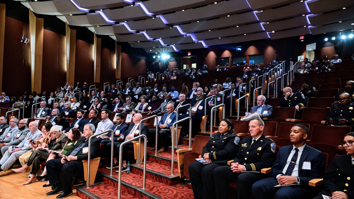 DCPoliceDept tweet picture