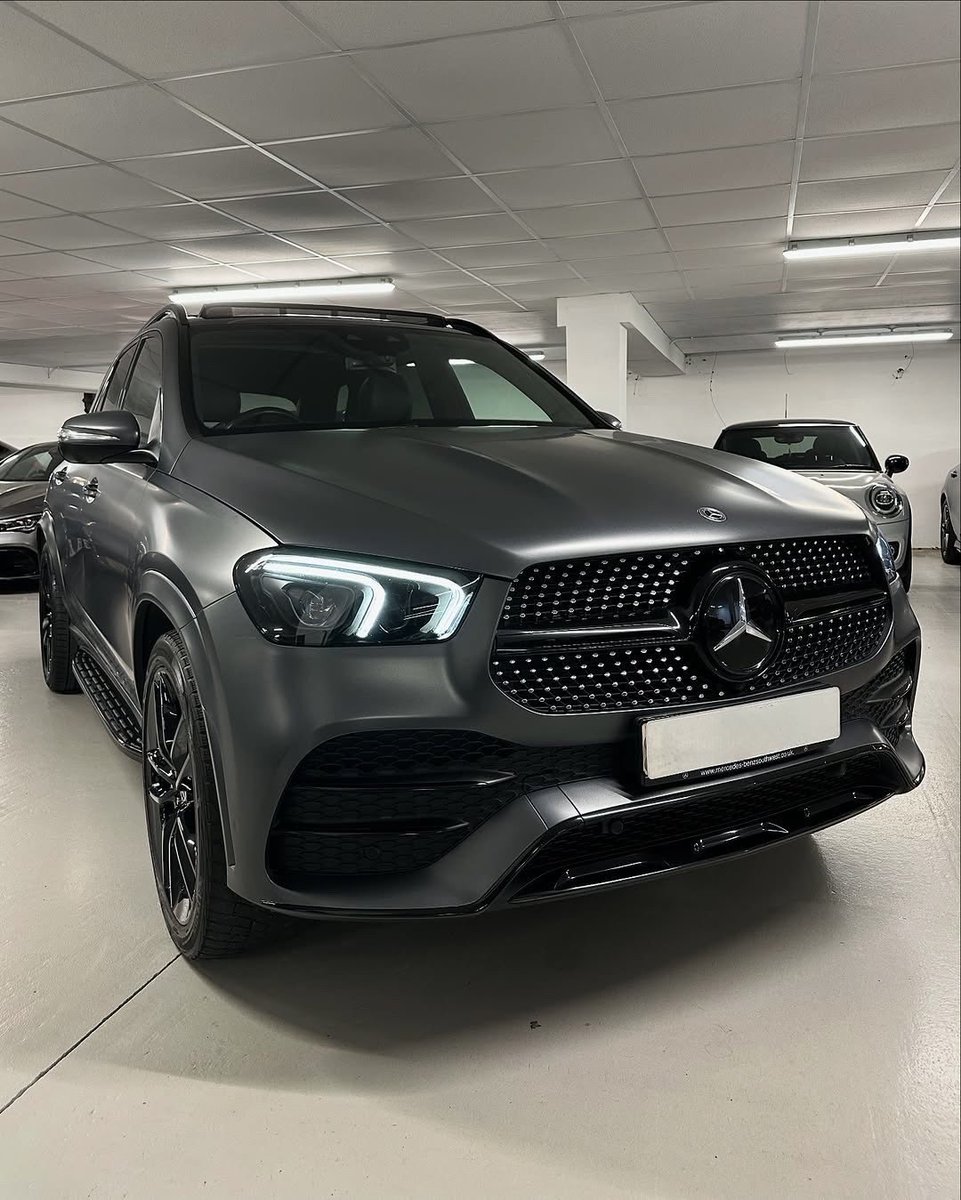MarsheMonroe's tweet photo. All that grind in crypto finally paid off I just went and grabbed a brand new car. It's been a process, but it's all making sense now. Big shoutout to @Coach__Selena for guiding me every step, couldn't have done it without her 💯 https://t.co/b2V1YZHtVm