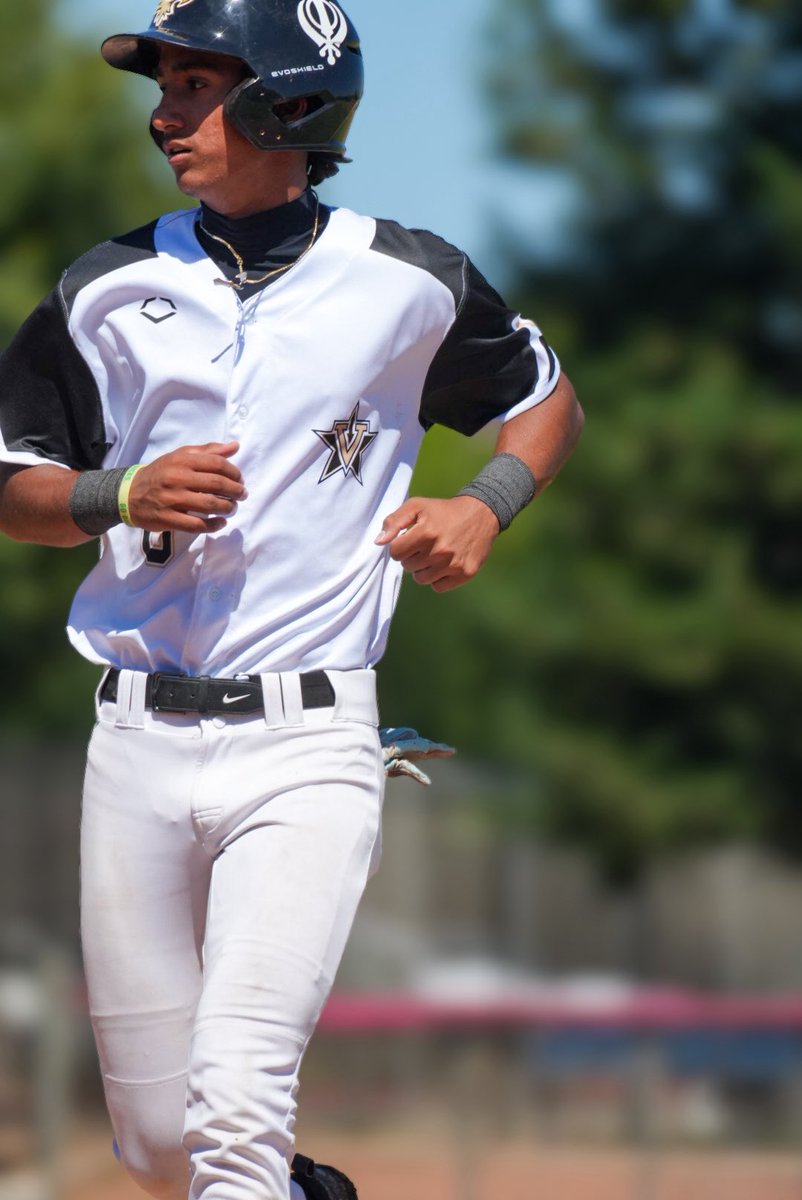 Tanmeet's tweet photo. NC Valley went a 5-0 to win the Five Tool California Summer Classic. ⚾🏆🔥

A great weekend of baseball, teamwork, and competition.  now head to San Dieg for the next challenge &amp;  keep the momentum rolling.

#NCValley #Champions #FiveToolBaseball #TravelBaseball #Javin #Randhawa https://t.co/Lc6LnLzX4n