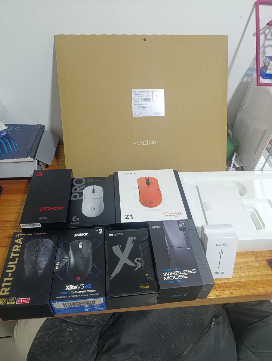 natecsgo_'s tweet photo. Llegaron cositas nuevas y se fueron algunas otras.

Mousepads:
Artisan type99: se acabaron.
Artisan ninja fxzero: 1 unidad

Mouses: 

Zowie ec2-cw: usado en perfecto estado (1u)

Pulsar Xlite v3 eS: 1 semana de uso.

Logitech GPro Superlight 2: 1 semana de uso. https://t.co/RF4dI5Uuz5