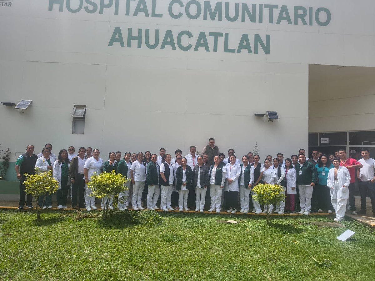 IMSSBPuebla's tweet photo. 🤰🏽💚 Con una destacada participación ciudadana, la Jornada de Salud “𝐂𝐚𝐝𝐚 𝐜𝐨𝐧𝐭𝐫𝐨𝐥 𝐜𝐮𝐞𝐧𝐭𝐚, 𝐜𝐚𝐝𝐚 𝐯𝐢𝐝𝐚 𝐢𝐦𝐩𝐨𝐫𝐭𝐚” realizada en el Hospital Comunitario #IMSSBienestar de Ahuacatlán otorgó 1,642 atenciones, acercando servicios gratuitos a la población. https://t.co/XJT95uEky7