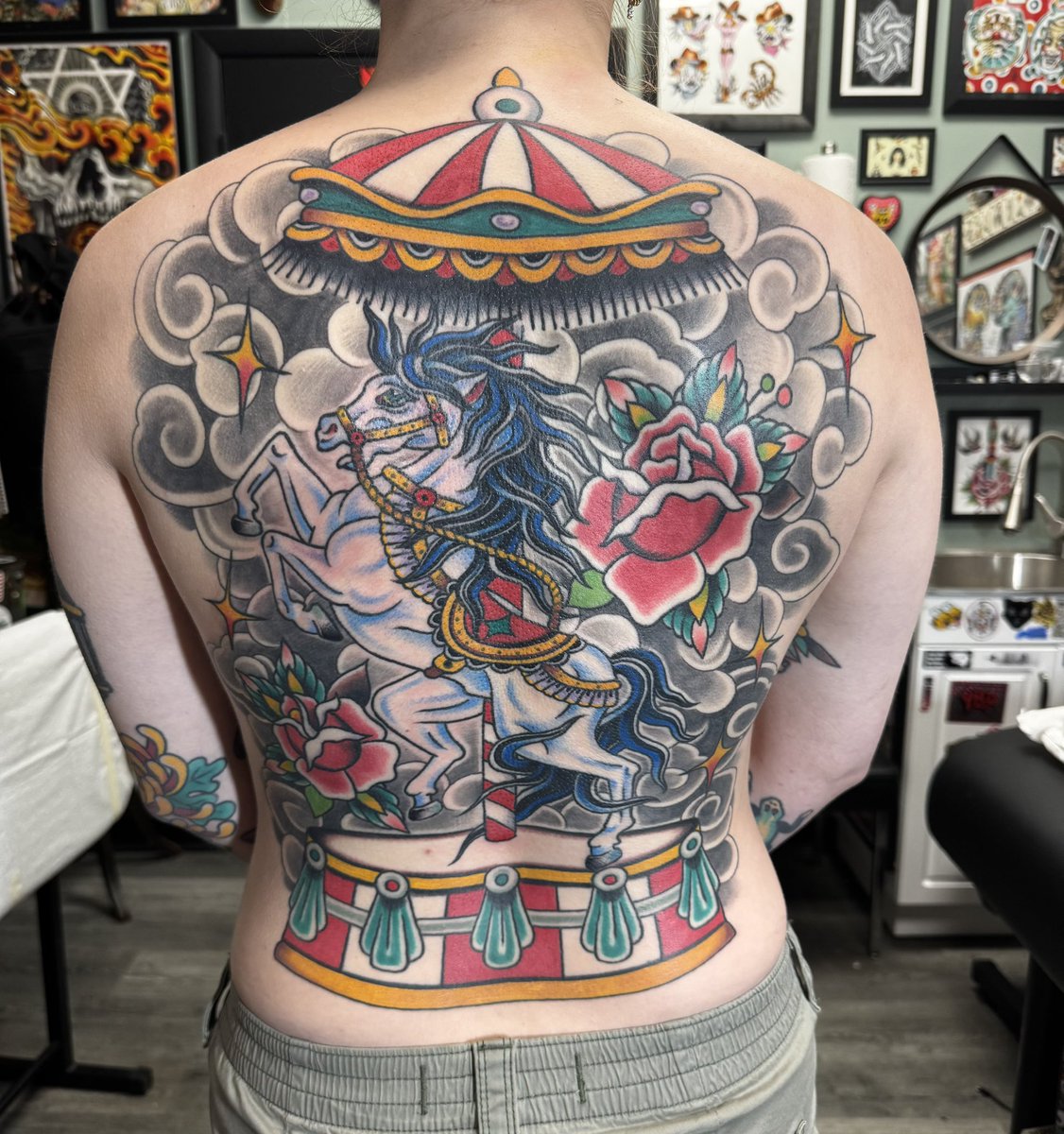 poolfurniture's tweet photo. I almost died on the tattoo table today https://t.co/QgrSPHULh0