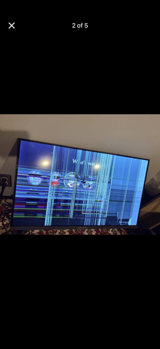 insanemrktplace's tweet photo. abstract art made by my cat ($1,000,000) https://t.co/gIzoFyd2tU