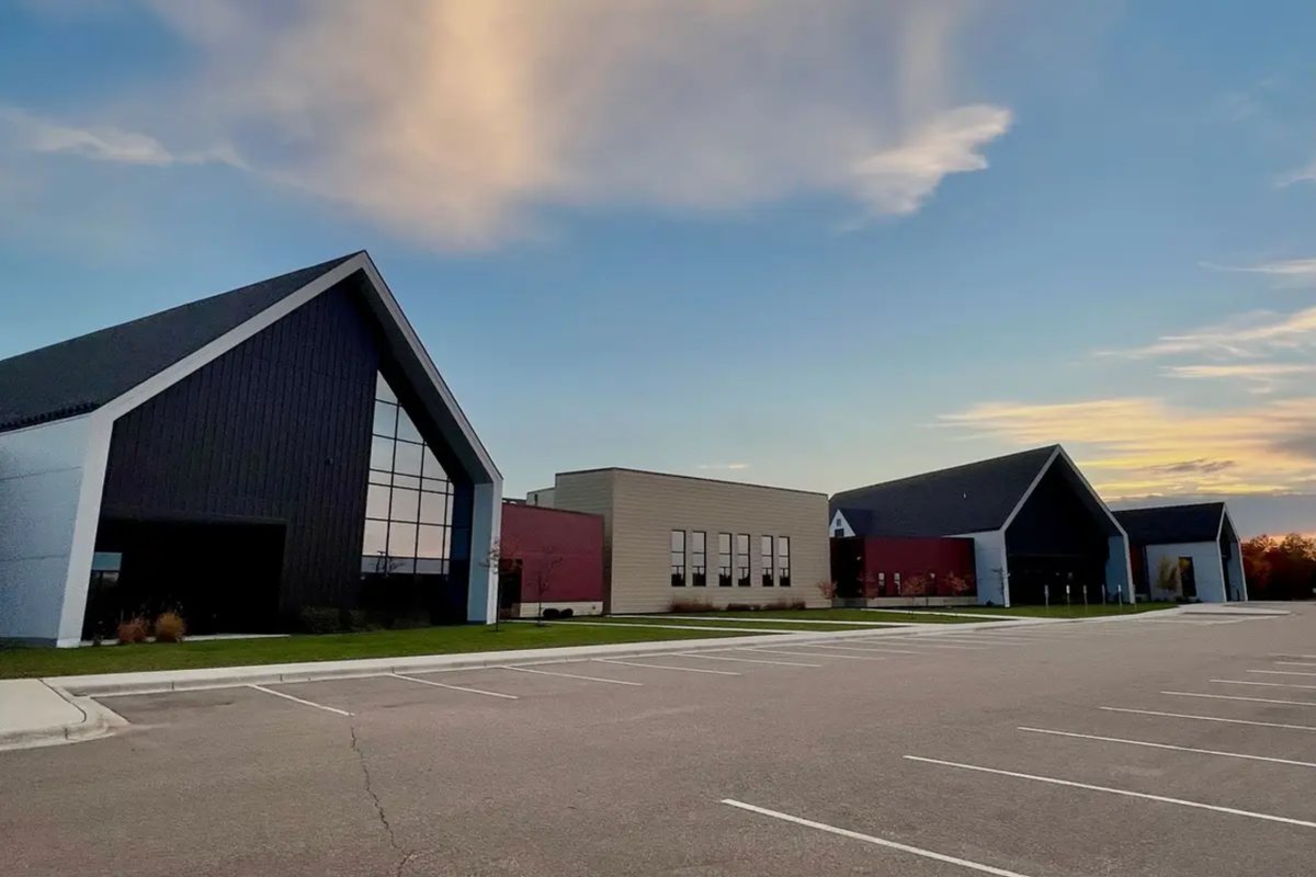 AlphaNews's tweet photo. Youth facility operator suspended over ‘imminent risk of harm’ got $21M Hennepin County contract

Nexus Family Healing, a nonprofit whose CEO earns more than $600,000 annually, won a multimillion-dollar Hennepin County contract to run a new youth mental health stabilization center in Minneapolis.

Now, state regulators have suspended operations at another of its psychiatric residential facilities after finding an “imminent risk of harm” to children.