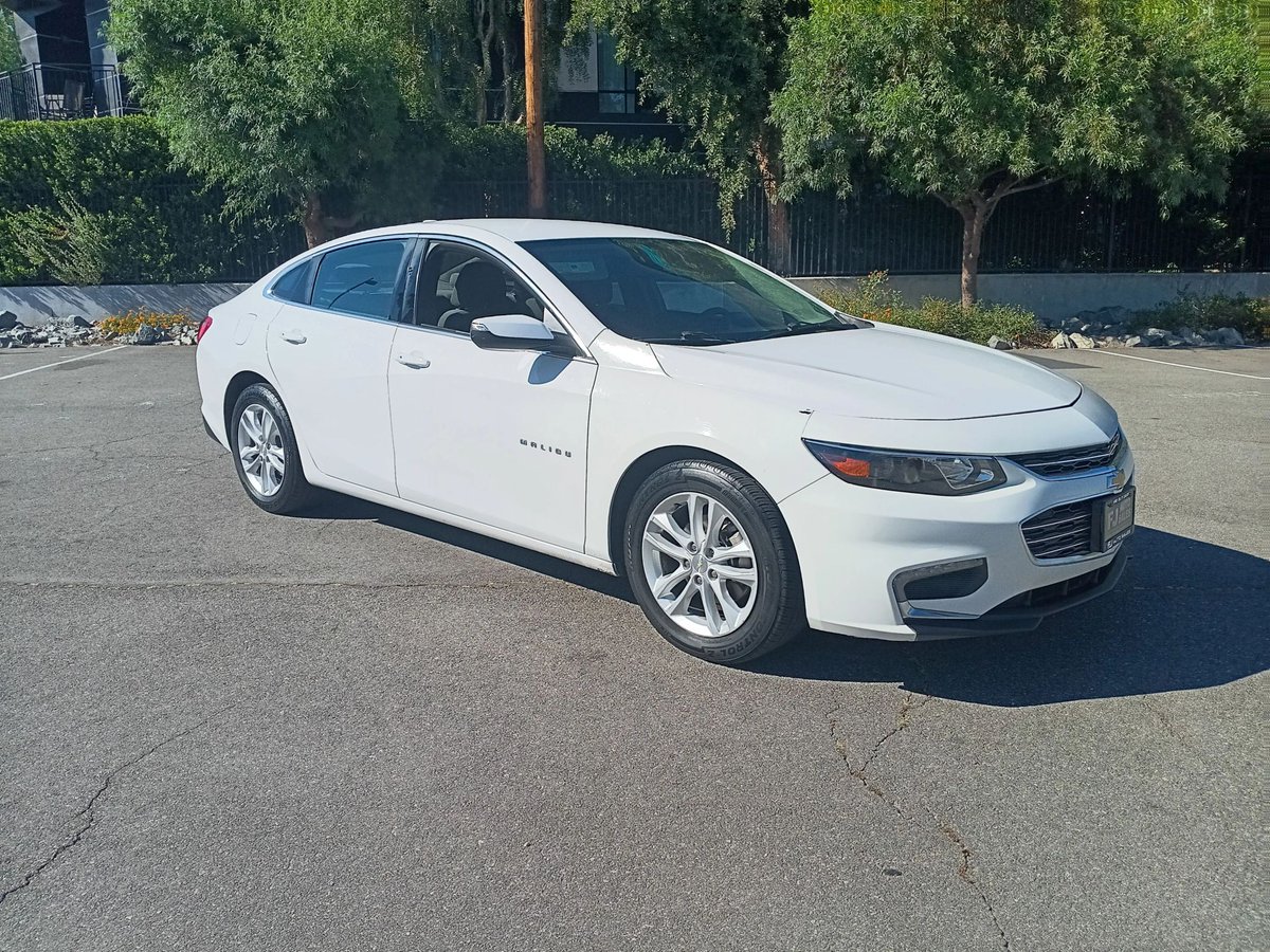 FJAutoSale's tweet photo. 🚗✨ Stylish, Reliable &amp; Fuel Efficient! ✨🚗

Looking for a comfortable daily driver with great MPG and modern features? Check out this 2018 Chevy Malibu 1LT!
✅  $8,491
✅ 128,629 miles
✅  1.5L Turbo I4
✅ Fuel Economy: 29 City / 37 Highway MPG
✅ Spacious &amp; Comfortable Sedan https://t.co/45SLZ44M4r