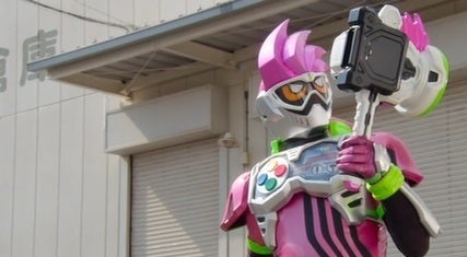 fIMnnI4zKl52347's tweet photo. #これだけで何の特撮か分かった人は強者 https://t.co/0tJiAUasNe