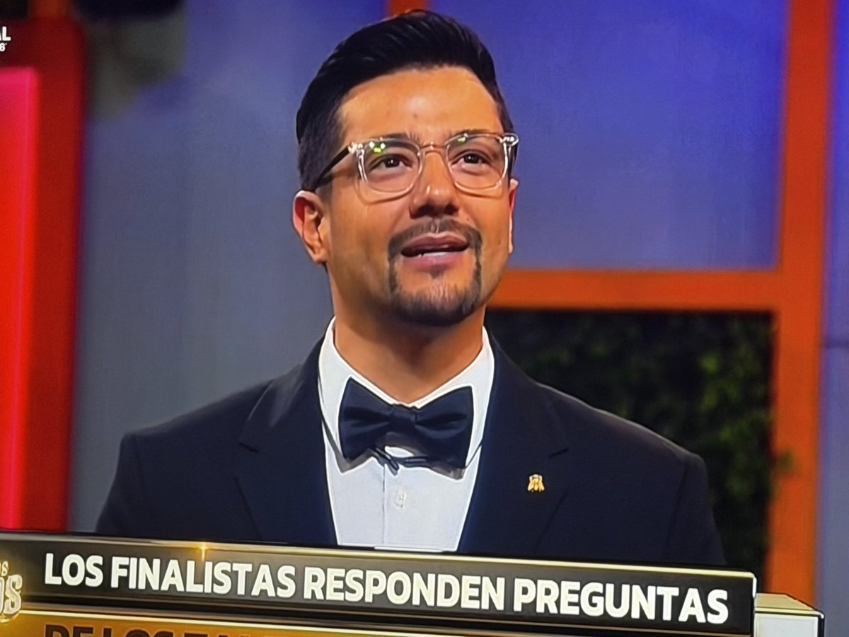 McoRican's tweet photo. Que guapisimo #LCDLF6 https://t.co/Otl2jOCDpv