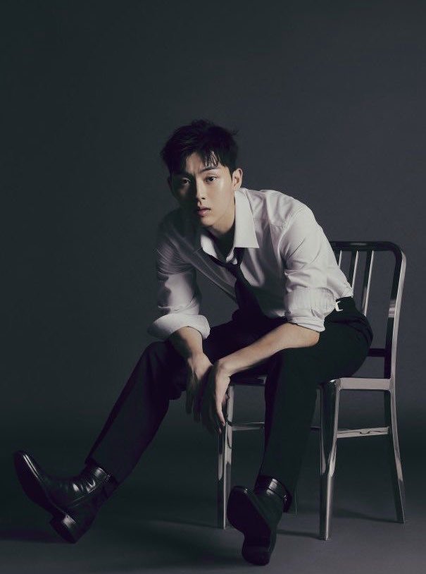 honeyshse's tweet photo. shse au where idol sieun has a track record of running off bodyguards due to his harsh attitude and endless demands. next assigned to watch after him is suho who knows nothing about the idol industry or sieun, aside from the fact he needs to be put in his place. https://t.co/e83RH4IKDb