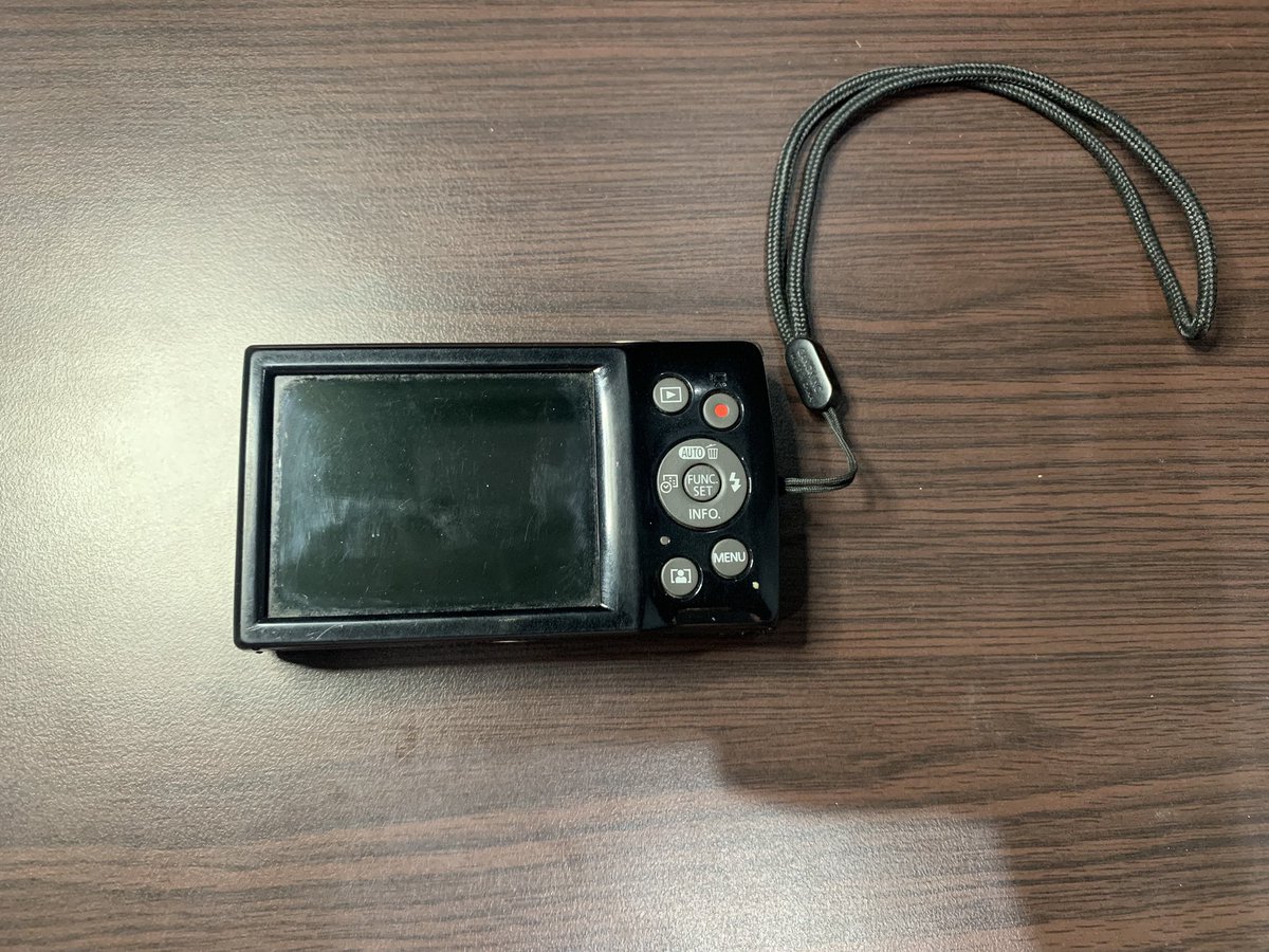 leahcmla's tweet photo. wts/want to sell‼️
Digicam CANON IXUS 185
💸🇮🇩 IDR 1.5jt (negotiable)
📍Bintaro, Jakarta Selatan
dm or reply this if you interested<3
#wts #wtsdigicam #wtscanonixus #canonixus #canonixus185 #preloved https://t.co/GpyktoJvEi