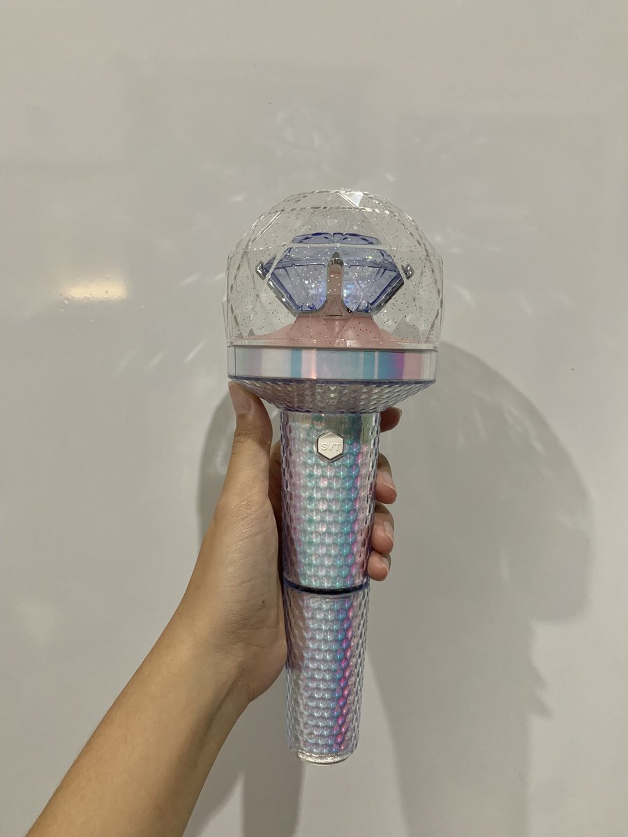 leahcmla's tweet photo. wts/want to sell‼️
SEVENTEEN CARAT BONG Ver. 2
💸🇮🇩 IDR 400k
📍Bintaro, Jakarta Selatan
dm or reply this if you interested<3
#wts #wtsseventeen #wtssvt https://t.co/RGUx9KR3sc