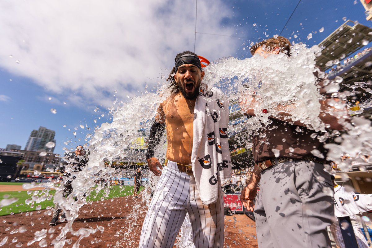 Padres's tweet photo. This 🥹 https://t.co/x2ypsrlYMe