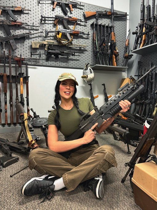Sav - Girls don’t want flowers anymore…We want guns. https://t.co/9yZcqSWvbl