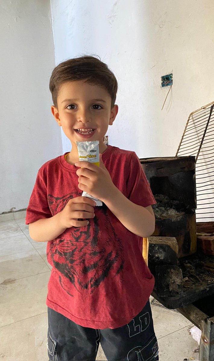 Rozana_0l's tweet photo. Even in the most difficult circumstances, my son's smile never fades, but they desperately need our support to keep that smile on their faces. We are suffering from a shortage of food and basic necessities, and cooking is still done over primitive fires.
https://t.co/Jlkqw56KSG https://t.co/Z2e2LCj3lr