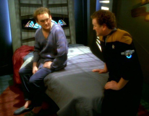 jaden1342's tweet photo. DAY 1️⃣1️⃣7️⃣9️⃣ OF RETWEETING UNTIL @paramountplus ANNOUNCES A #STARTREKLEGACY SERIES WITH @TerryMatalas AS SHOWRUNNER!

RUNNING INTO ANOTHER VERSION OF YOURSELF IS DEFINITELY A THING.

CONTINUE TO #BELOUD🖖 FOR MORE 25TH CENTURY TREK! https://t.co/oYHPmcHe4D