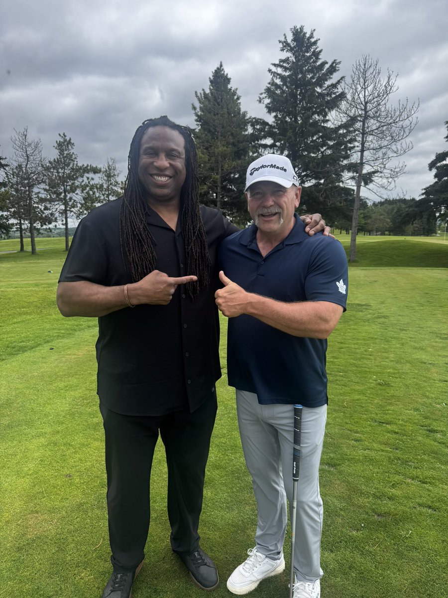 GeorgesLaraque's tweet photo. CRANE Association
Today, I had a blast at The Ray Goodfellow Annual Golf Tournament, at the Woodington Lake Golf Course, in Tottenham, Ontario. This great event was put on by the Crane Association. 

I also had to rescue a snapping turtle from the cart path as it was in the way, which wasn't safe for it. ~ Don’t ever do this if you don’t know how, you could hurt the turtle or lose your fingers in no time!

Association CRANE
Aujourd’hui, je me suis bien amusé au tournoi de golf annuel Ray Goodfellow, au terrain de golf Woodington Lake, à Tottenham, en Ontario. Ce bel événement a été organisé par l’Association Crane.

J’ai aussi sauvé une tortue serpentine du chemin de voiturettes car elle se trouvait dans le passage, ce qui n’était pas sécuritaire pour elle. ~ Ne faites jamais cela si vous ne savez pas comment. Vous pourriez blesser la tortue ou vous faire mordre en un rien de temps!
