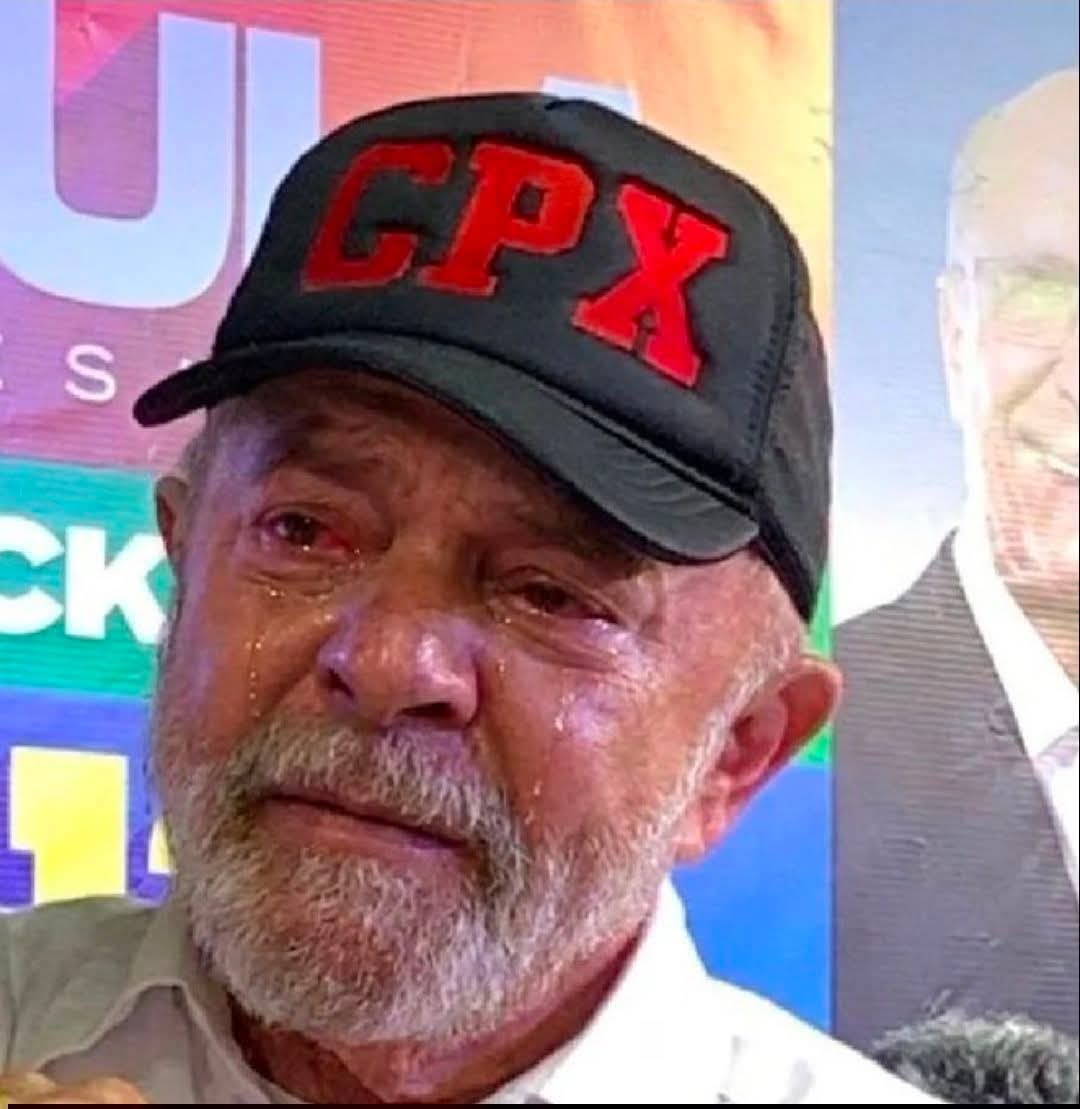 LyncastosC's tweet photo. @cassioolivveira O patriota do CPX, o herói do comando vermelho https://t.co/o3yJkJLA1X