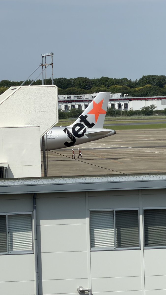 すげぇ‼︎ ANAのホノルル専用機材の世界一大きい旅客機✈️である