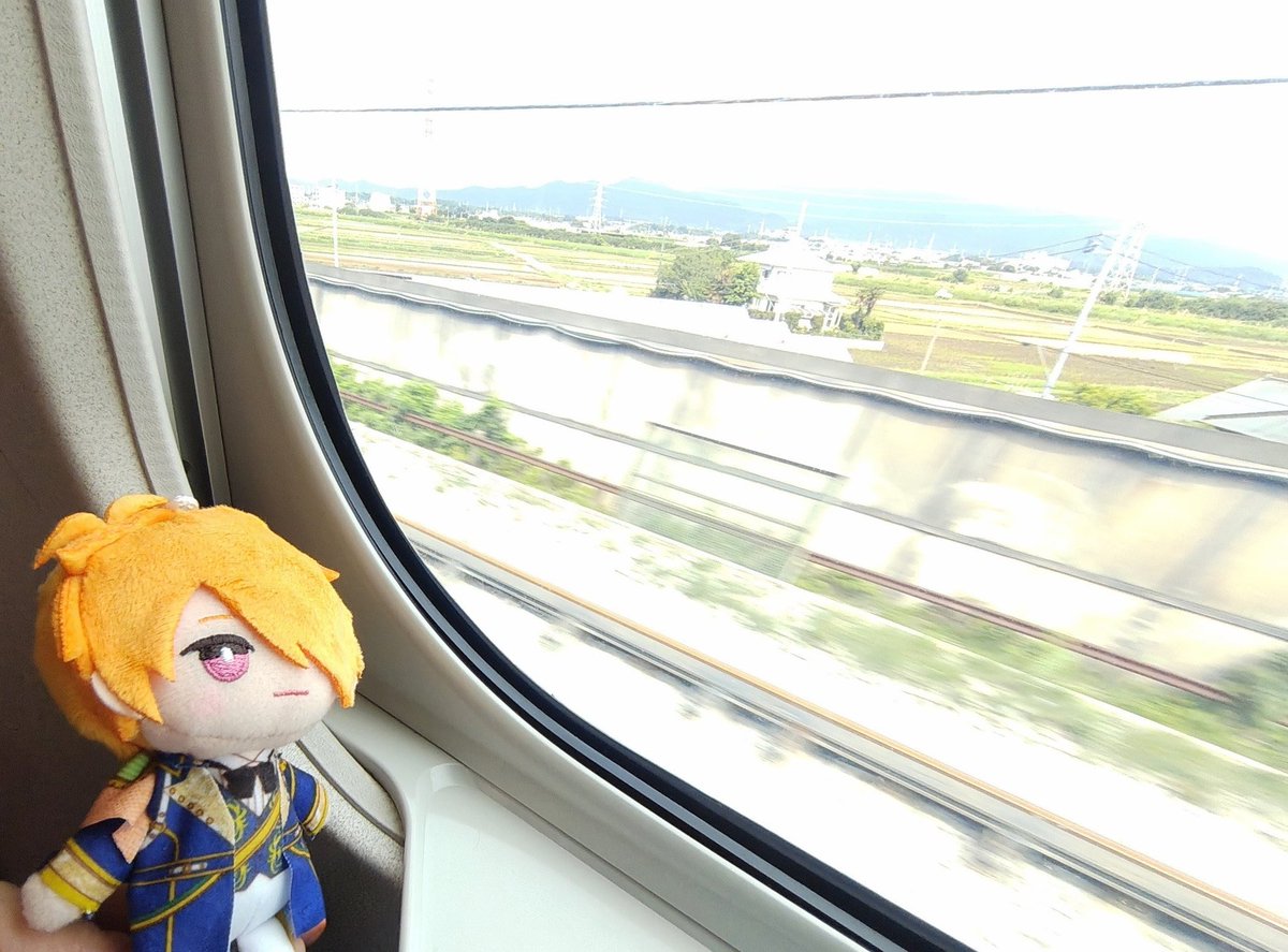 ichicoco's tweet photo. 先生と旅に出るよ https://t.co/DSGo9s0u33