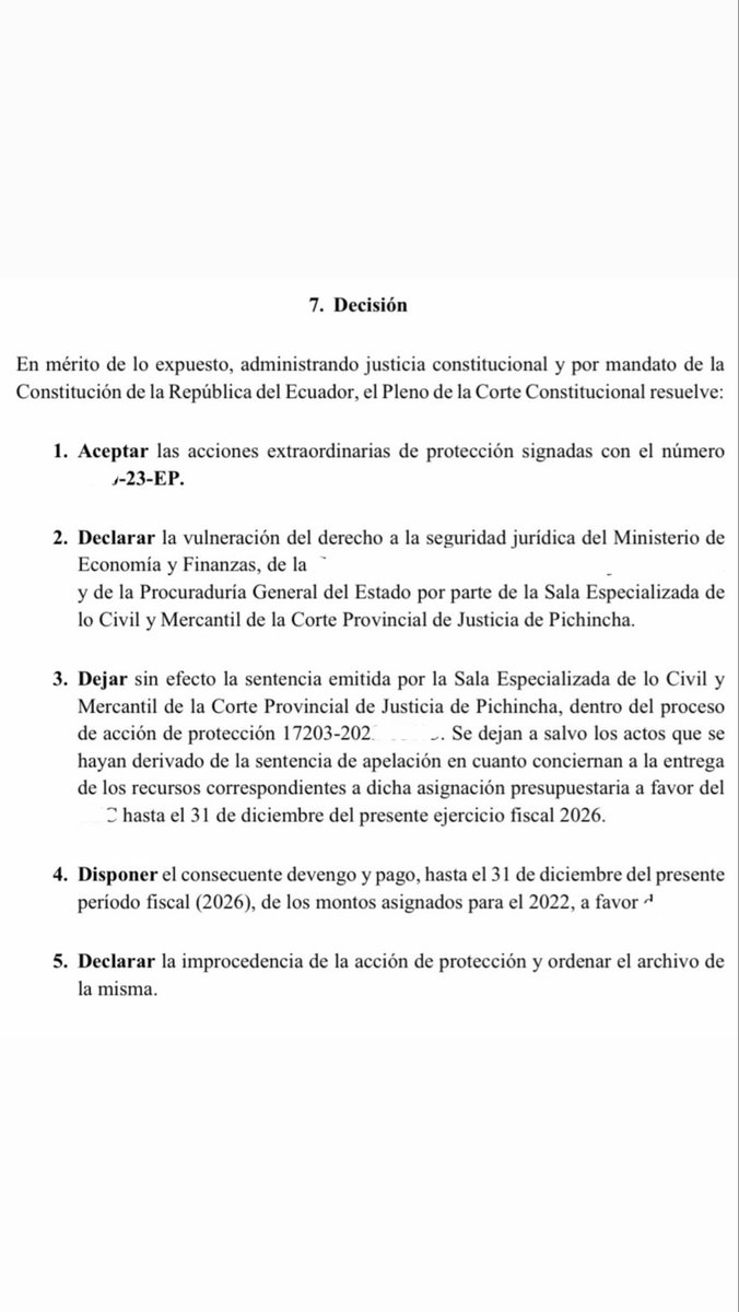 davidvillacisj's tweet photo. ‼️Nueva AEP aceptada por la Corte Constitucional bajo mi patrocinio de una institución pública. Lastimosamente las siguientes conclusiones:

1)La Corte demuestra una vez más que,es estatista y no pro ciudadano.
2)Pensaba que, quedó claro que la AP no se puede utilizar para obtener temas de presupuestos contra el Estado, hace una excepción por tratarse de derechos culturales(qué conveniencia).
3)Para rematar, se inventa una figura jurídica donde se debe pagar los recursos mientras estuvo vigente la sentencia impugnada con posterioridad a la aceptación de la AEP 🤡🤡🤡

Sentencia a la medida, tipo Ávila, para “solo panas” 🫠
