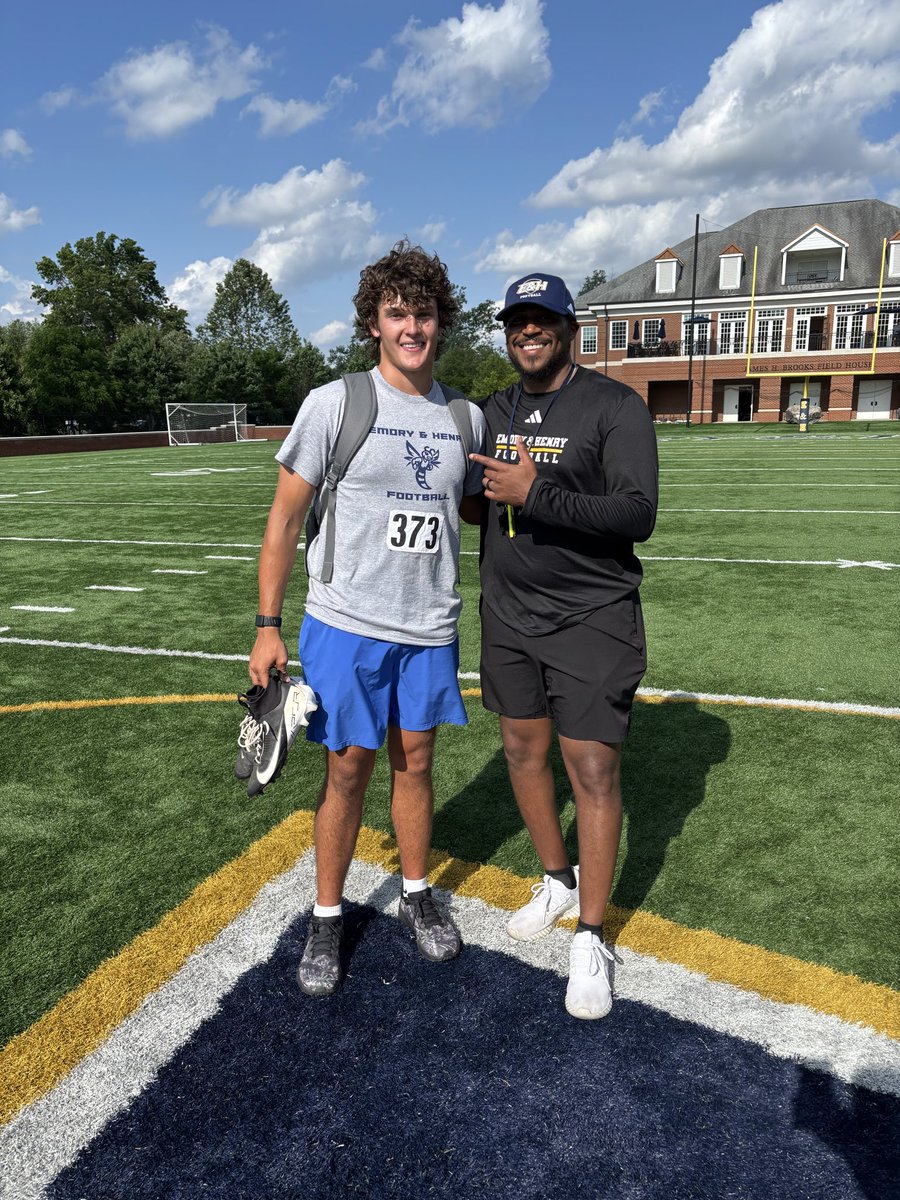 nolandacus14's tweet photo. Had a great time at @EmoryHenry_FB camp
today! Thank you to @CoachCoe_ for the invite! @CoachQHunter @CoachTBunch @Sweetwater_FB @SHSCATS https://t.co/n3guYwagJg