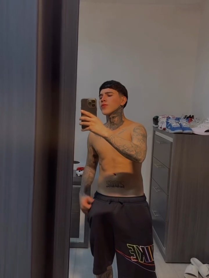 Boohmendez's tweet photo. 🔥🥵🤬 https://t.co/VEAlw8glOD