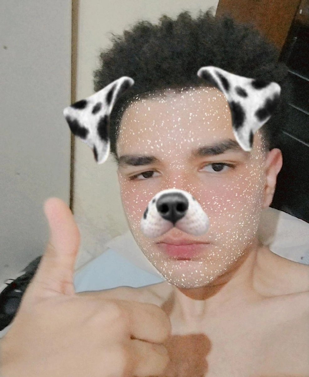 _geroboy_'s tweet photo. eu e leituras atuais https://t.co/a6HKGGwPf6