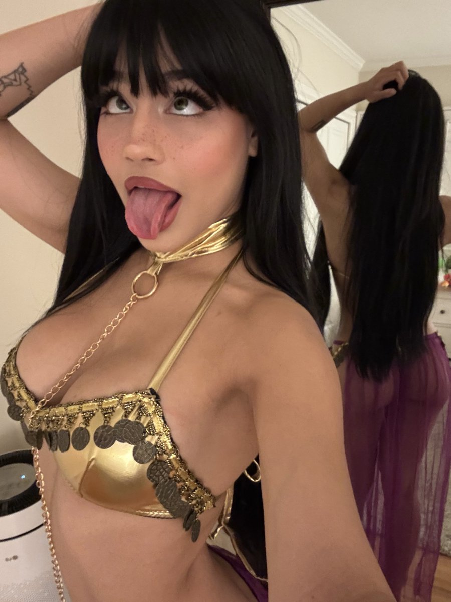 whoahannahjo's tweet photo. you’re sick in the head if you like ahegao https://t.co/h83qNZ27ZZ