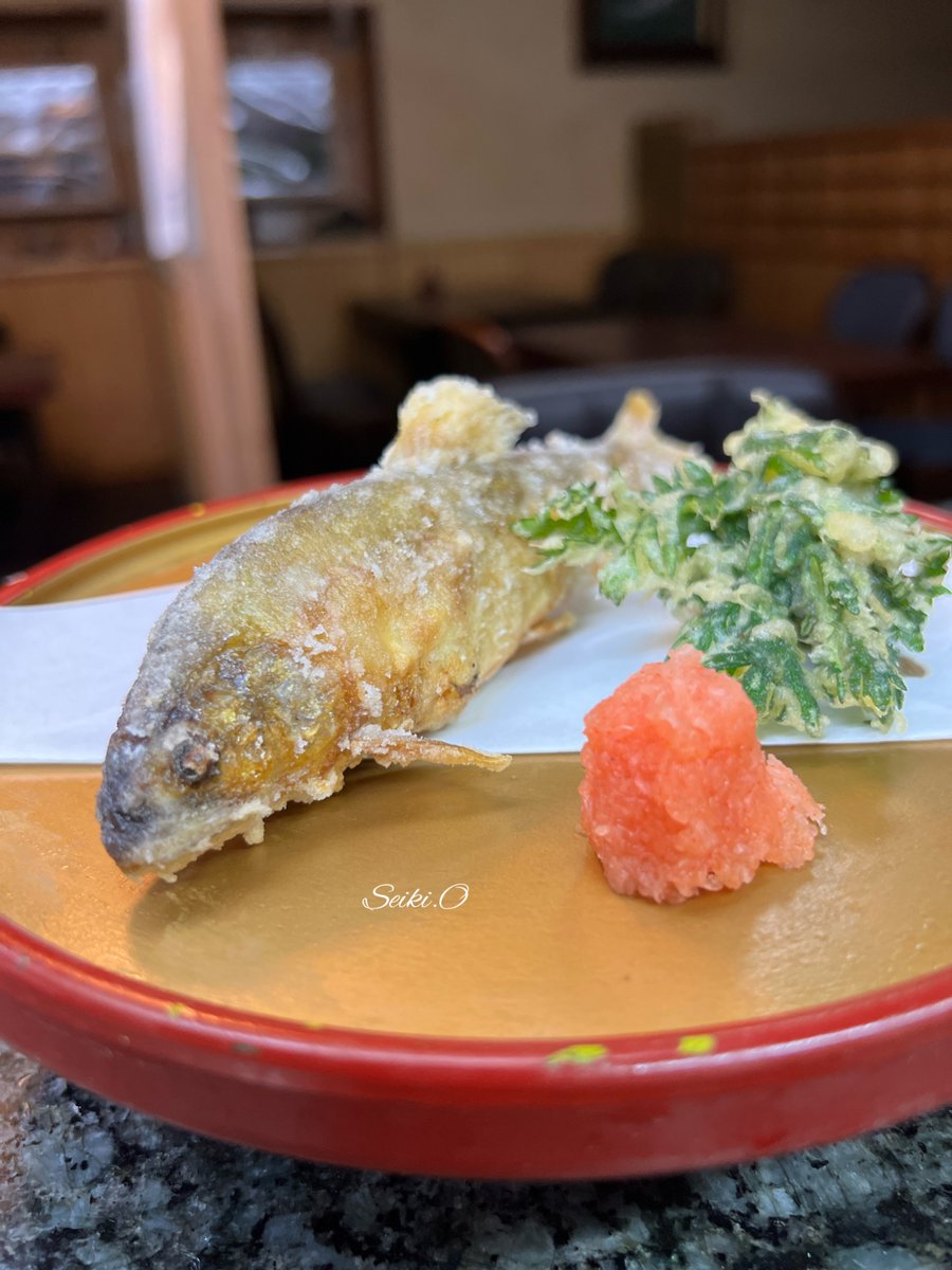 Kappokatura's tweet photo. 6月11日　おはようございます
 
ケイトウ　を

昼席献立

刺身と　海老と野菜天麩羅
刺身と　豚生姜焼き
刺身と　かつお塩麹焼き
刺身と　本鮪煮付け
刺身と　豚角煮野菜煮
刺身と　鮎唐揚げ

各1000円　各献立なくなり次第終了

先着40名様茶碗蒸付　

#まな板の上の　#鮎 https://t.co/bOwGNDK5XW