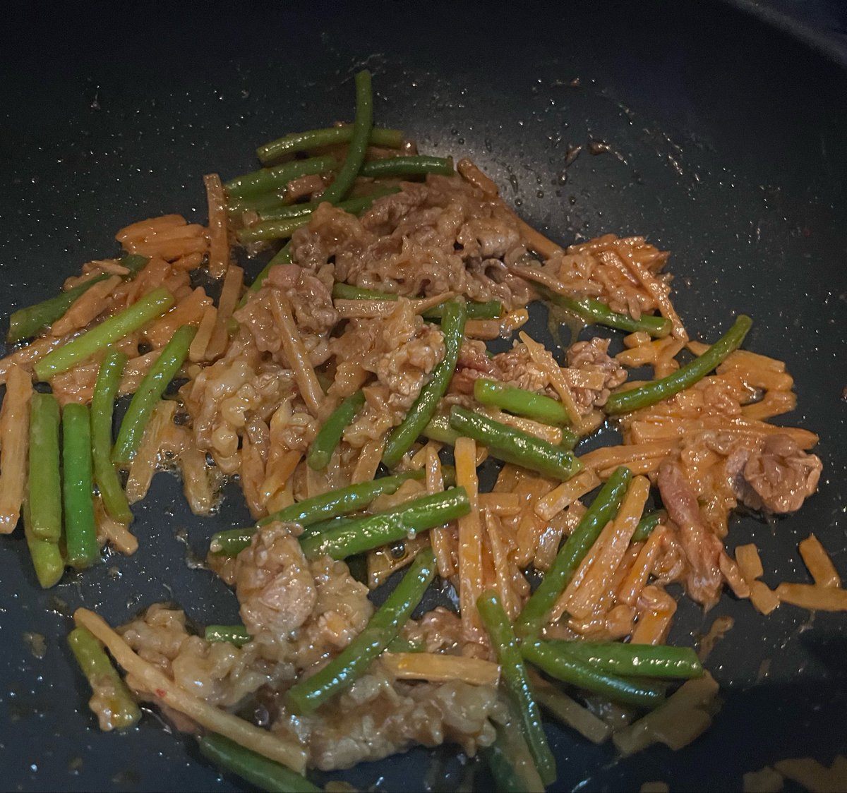 masayo7703's tweet photo. #七草亭
こんにちは☺️昨日の夜ご飯ご飯とお肉を焼いて食べました
美味しかったです https://t.co/si69icDR6C