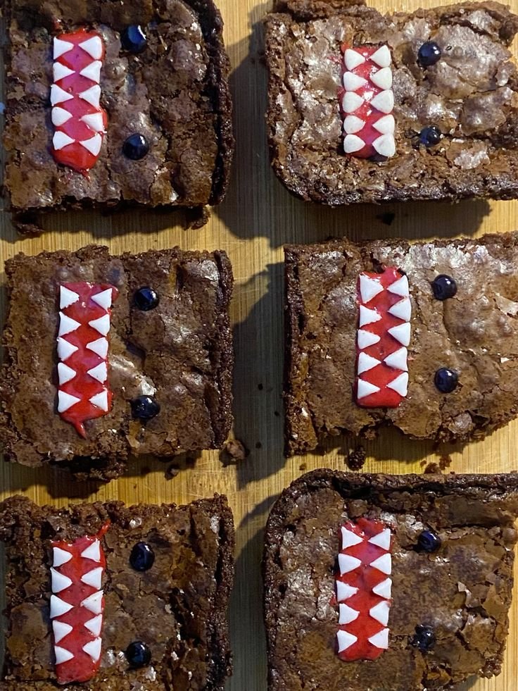 1NS0MN1ADD1CT's tweet photo. how does pinterest see you ? ⟢ random sweets edition! ⋆˙⟡
this is peak tbh https://t.co/Net2w68tLi
