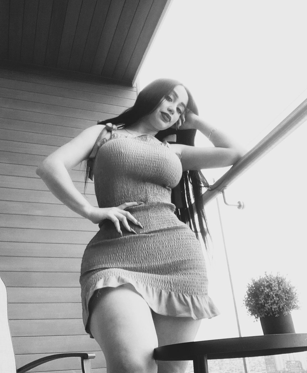 Selene 🧡 tweet media