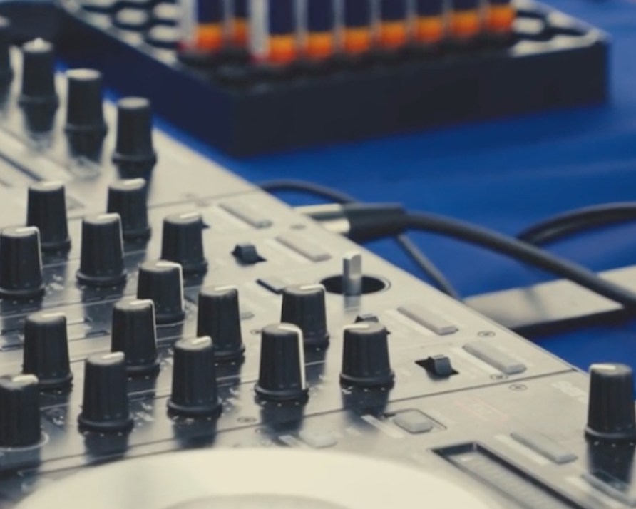 TrulieveMD's tweet photo. Pull up to Maryland Community Day 🎶🔥 We’re bringing the vibes with live music from DJ Tiara LaNiece, plus food, community resources, and everything you need to get started with your medical card:
📍 Trulieve Rockville
🗓️ Saturday, June 20
⏰ 2–5 PM
Come out, connect, and celebrate with us💛 Tell us you're coming here: https://t.co/WJ0qHJp5x8