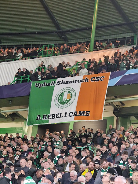 TheShamrock1888's tweet photo. 𝐂𝐄𝐋𝐓𝐈𝐂 𝐁𝐀𝐍𝐍𝐄𝐑 𝐆𝐀𝐋𝐋𝐄𝐑𝐘 🍀

100 years of Celtic supporter banners!  

View here:  
https://t.co/9LMQNsdjyS https://t.co/cytIJcyfKM