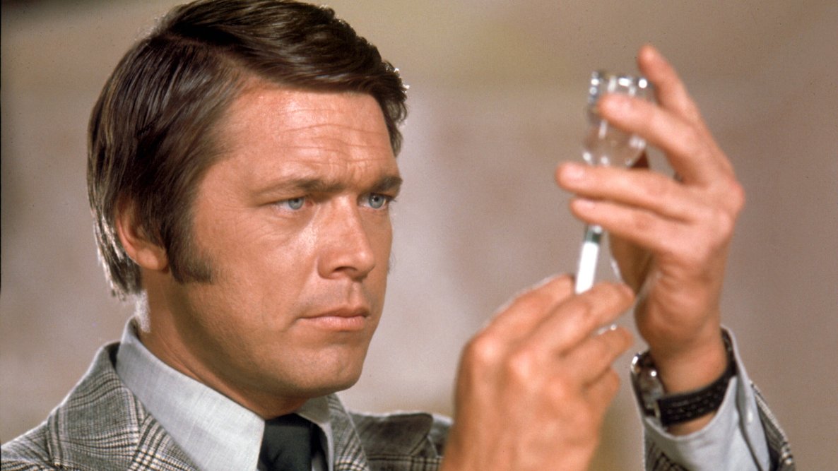 DrBuzz_Forensic's tweet photo. Actor Chad Everett was #bornonthisday June 11, 1937. He appeared in over 40 films &amp; TV series, but is remembered for his role in TV's Medical Center (1969 -'76). In 1986 he quit drinking, &amp; spoke out publicly to help others. Passed in 2012, (age 75) from #lungcancer. #RIP #hunk https://t.co/3ZwHwItV29
