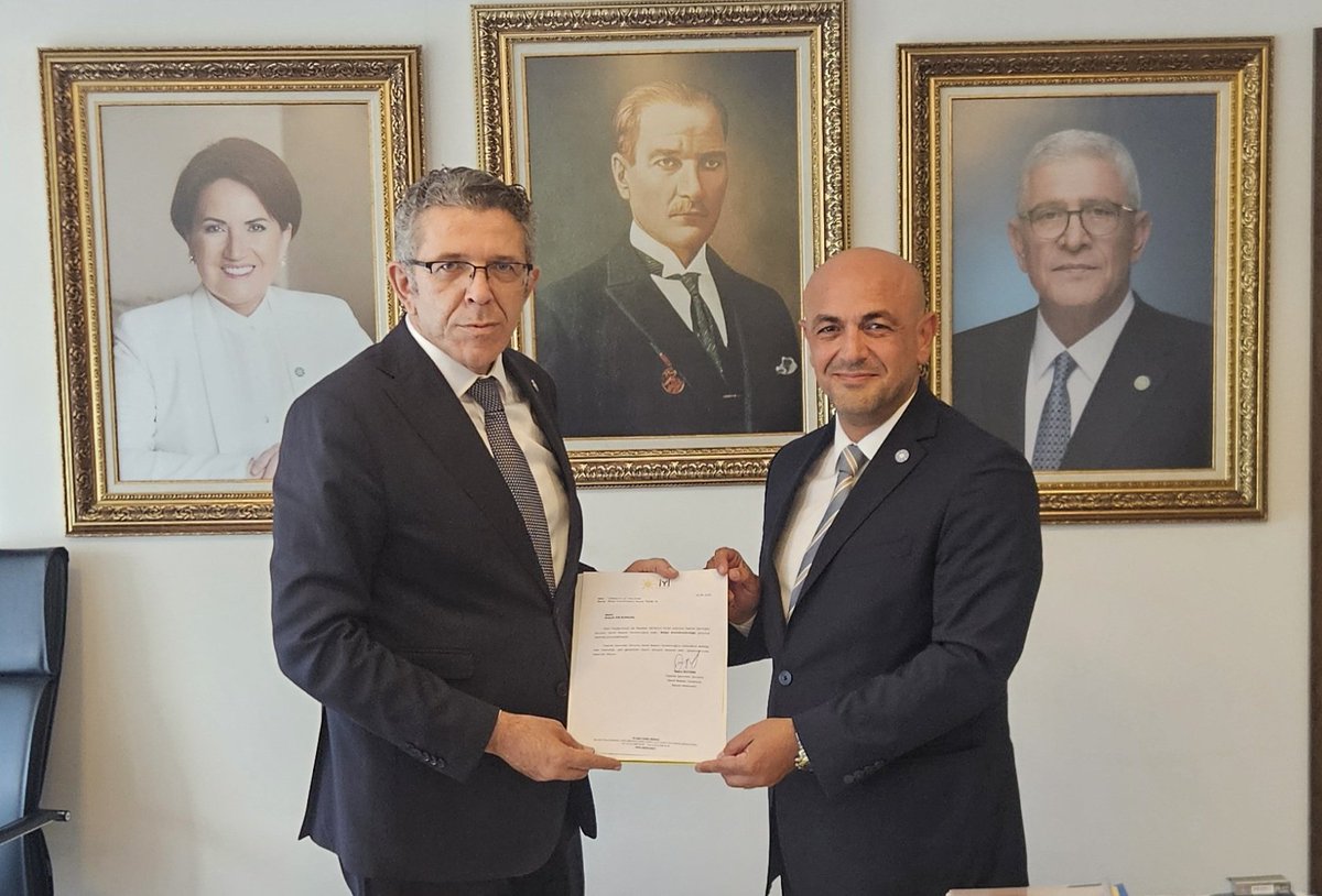 SKILICASLAN54's tweet photo. 10 Haziran 2026 tarihi itibariyle İYİ Parti Teşkilat İşleri Başkanlığı, Ege Bölgesi Teşkilat Koordinatörlüğü görevine atanmış bulunmaktayım.

Bu önemli görevi şahsıma layık gören Genel Başkanımız Sayın Müsavat Dervişoğlu'na ve Teşkilat İşlerinden Sorumlu Genel Başkan Yardımcımız ve Denizli Milletvekilimiz Sayın Yasin Öztürk'e teşekkürlerimi arz ederim.

Kuruluşundan bugüne kadar ortaya koyduğumuz azim ve kararlılığımızı sürdürerek, İYİ Parti'mize ve memlekete hizmet etmeye devam edeceğiz. Var olsun İYİ Parti, var olsun Teşkilat 🔆🇹🇷🔆