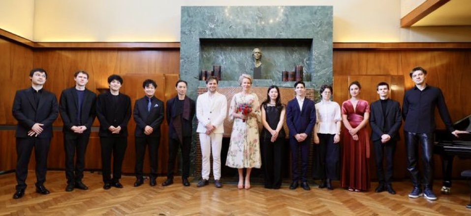 IconsEurope's tweet photo. @JAJorgensen @JeanBernadotte @ChopinFryderyk @MonarchieBe @ChopinInstitute @c_paderewskiego @HWieniawski @moniuszkocompet @UMFChopin @leedspiano @concoursgeneve @operaliacomp Artistic and academic excellence alone isn't enough to attract and manage high-value sponsorships with leading global brands.
International music competitions also need strong expertise in contracts, marketing and media visibility for mutual benefits.
#Chopin #QueenElisabeth https://t.co/OVh0wQ3AQn